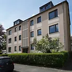 Dein Flughafen Messe Appartment Nahe Duesseldorf 1