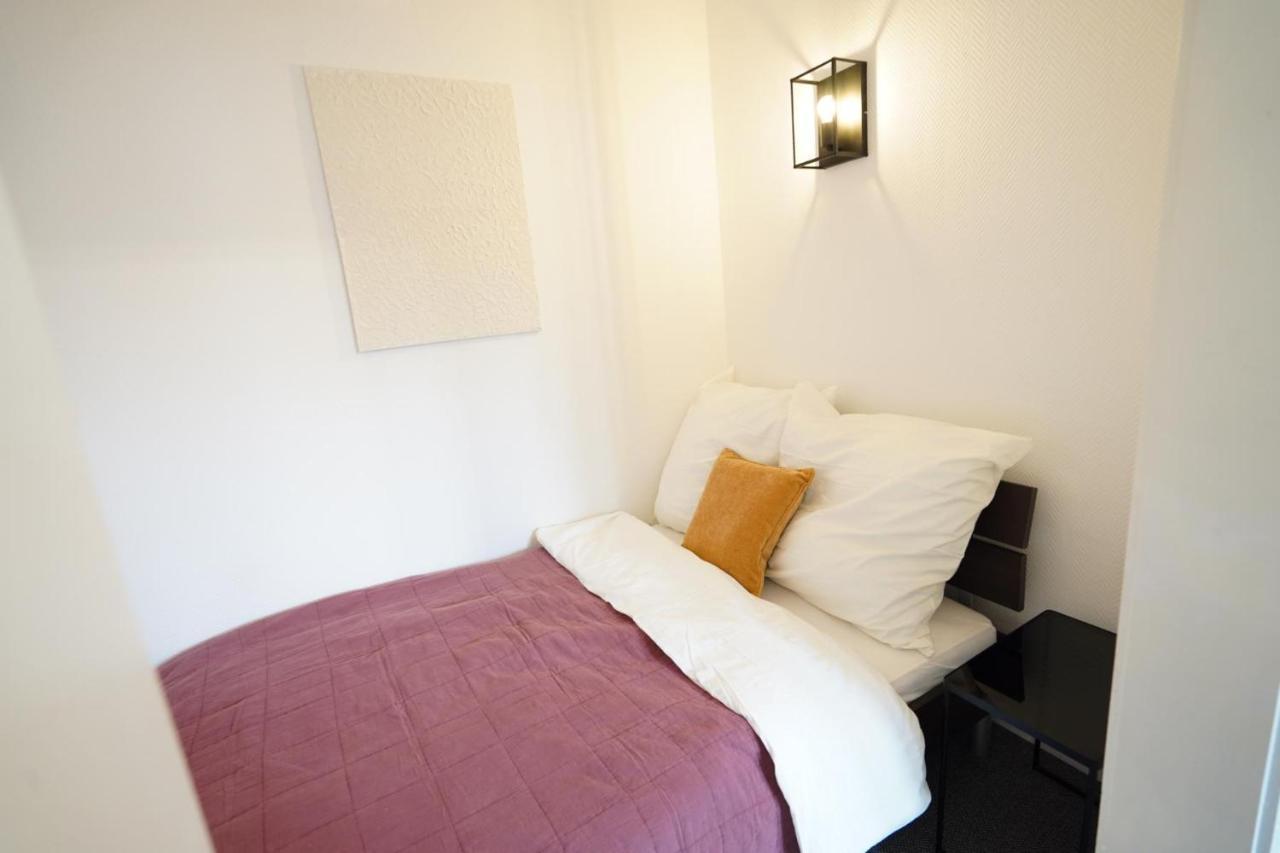 Dein Flughafen Messe Nahe Duesseldorf 1 Apartment